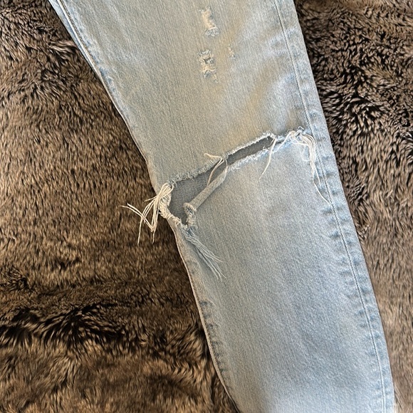 Levi’s 501 Skinny - Picture 2 of 5
